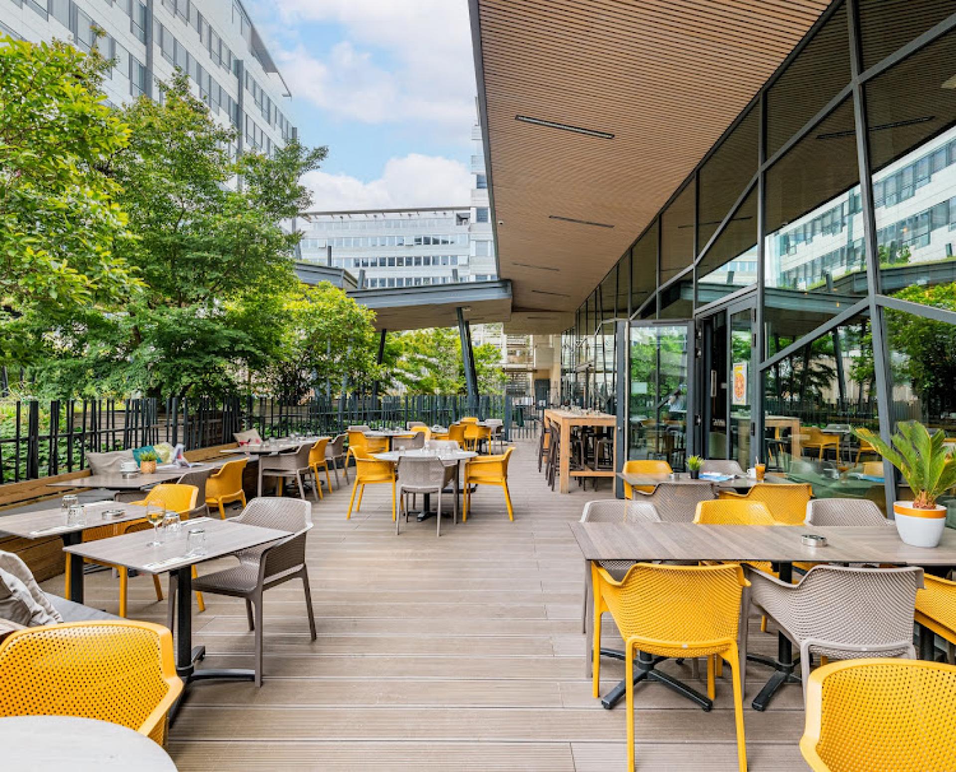 Restaurant 77