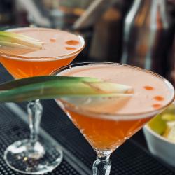 Orange is https://360.agencewebcom.com/uploads/api/site-658/fb1473215ae8d6984983073e6db332673bed43e1.jpegthe new Daïk'